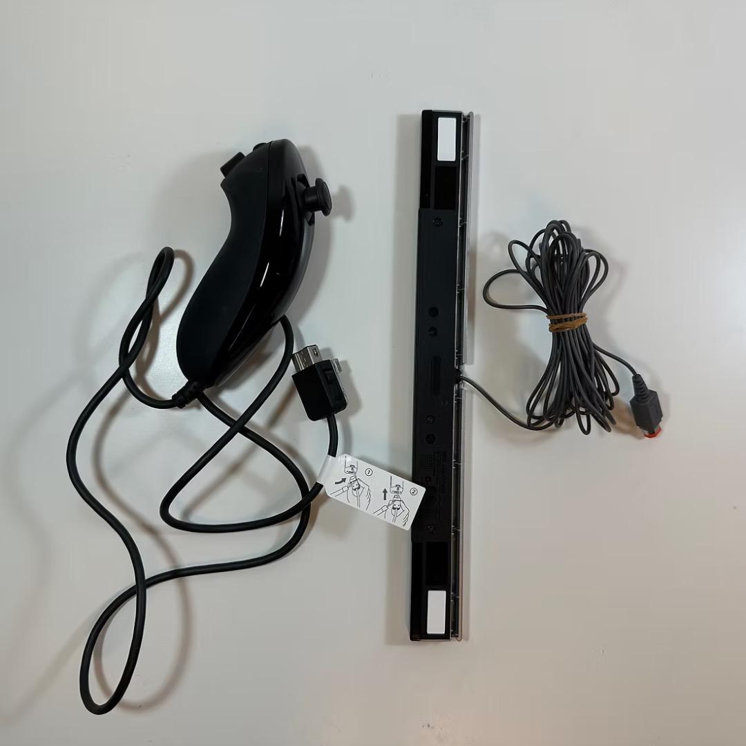 Nintendo Wii Console Set with Dragon Quest X USB Memory - Excellent Condition