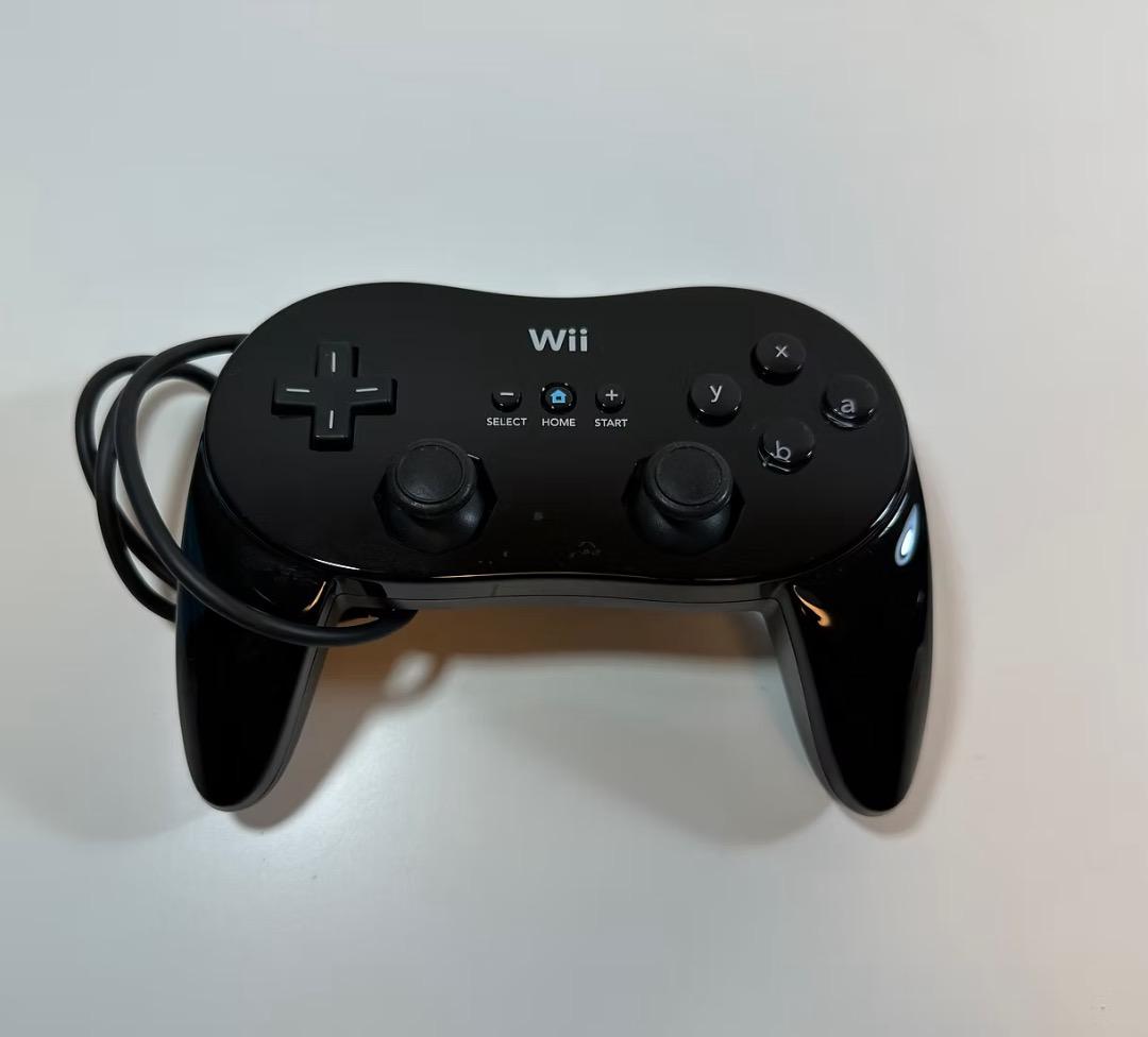 Nintendo Wii Console Set with Dragon Quest X USB Memory - Excellent Condition