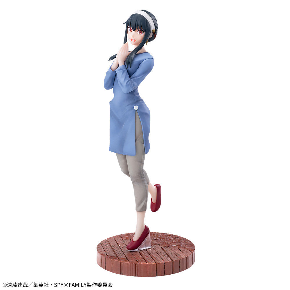 Spy x Family Luminasta Yor Figure