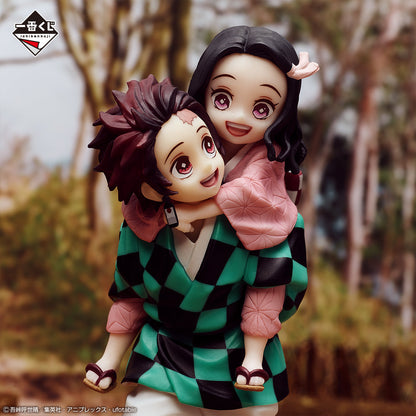 Demon Slayer Tanjiro & Nezuko Figure