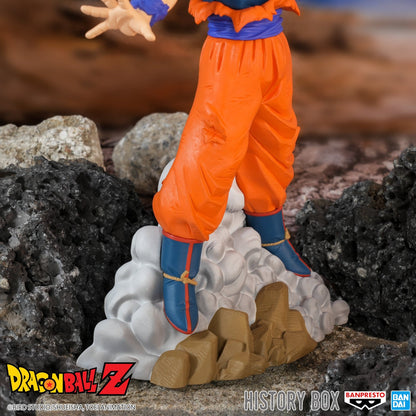 Collectible Dragon Ball Z Figure - Son Goku SSJ in History Box