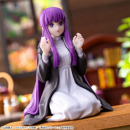 Fern Chokonose Figures